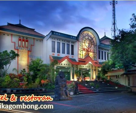 Grafika Hotel Dan Resto Gombong  Екстер'єр фото